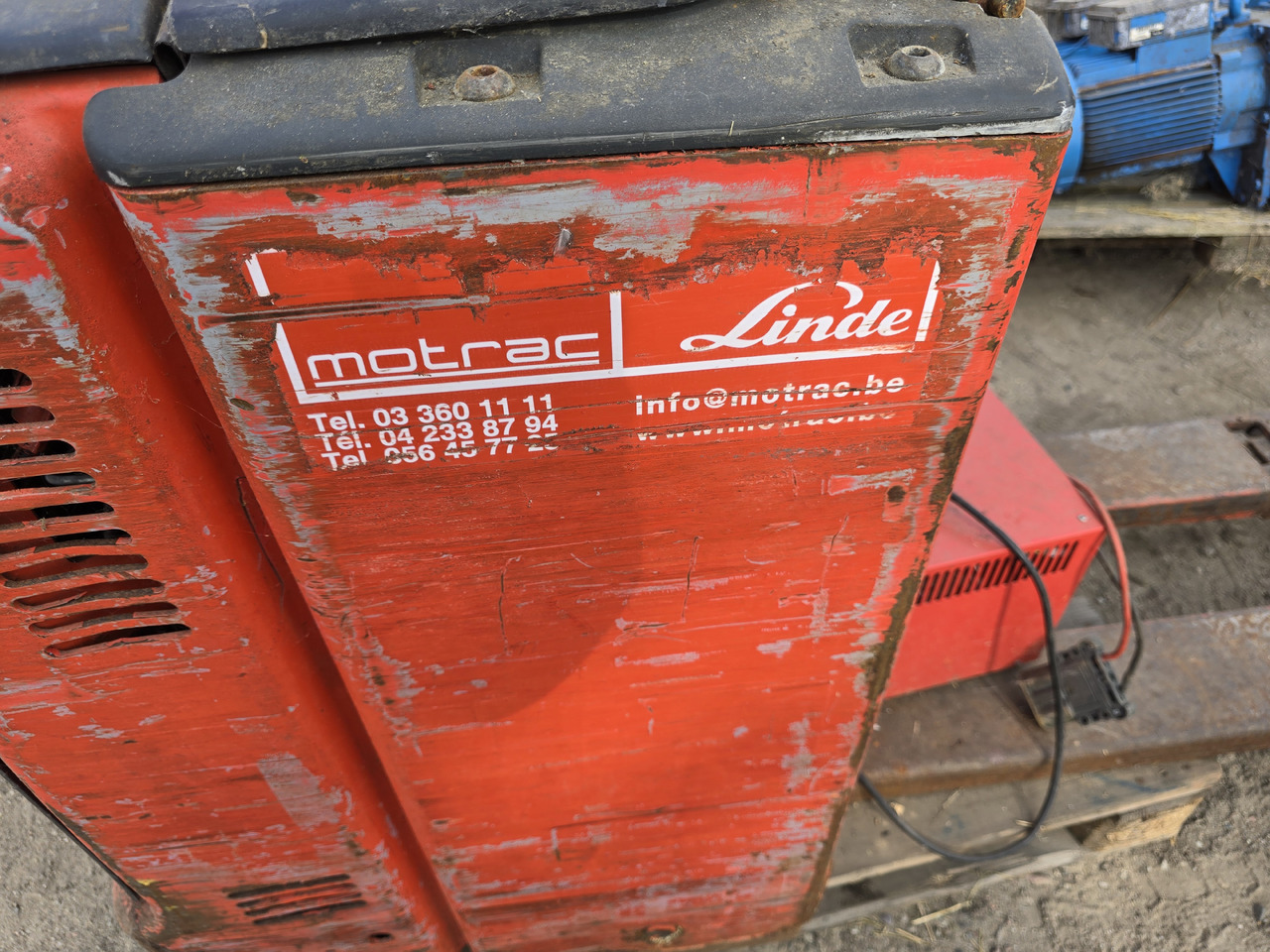 Linde - Pallet truck: picture 2 Linde - Pallet truck: picture 2