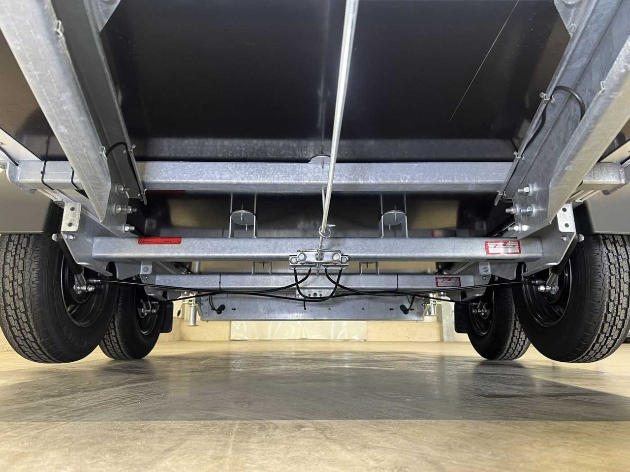 New Closed box trailer BLYSS FS2030/180HTL Kofferanhänger: picture 29