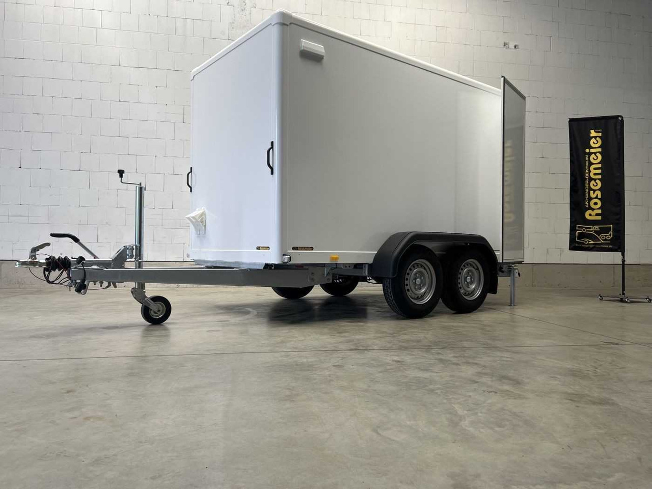 New Closed box trailer BLYSS FS2030/180HTL Kofferanhänger: picture 27