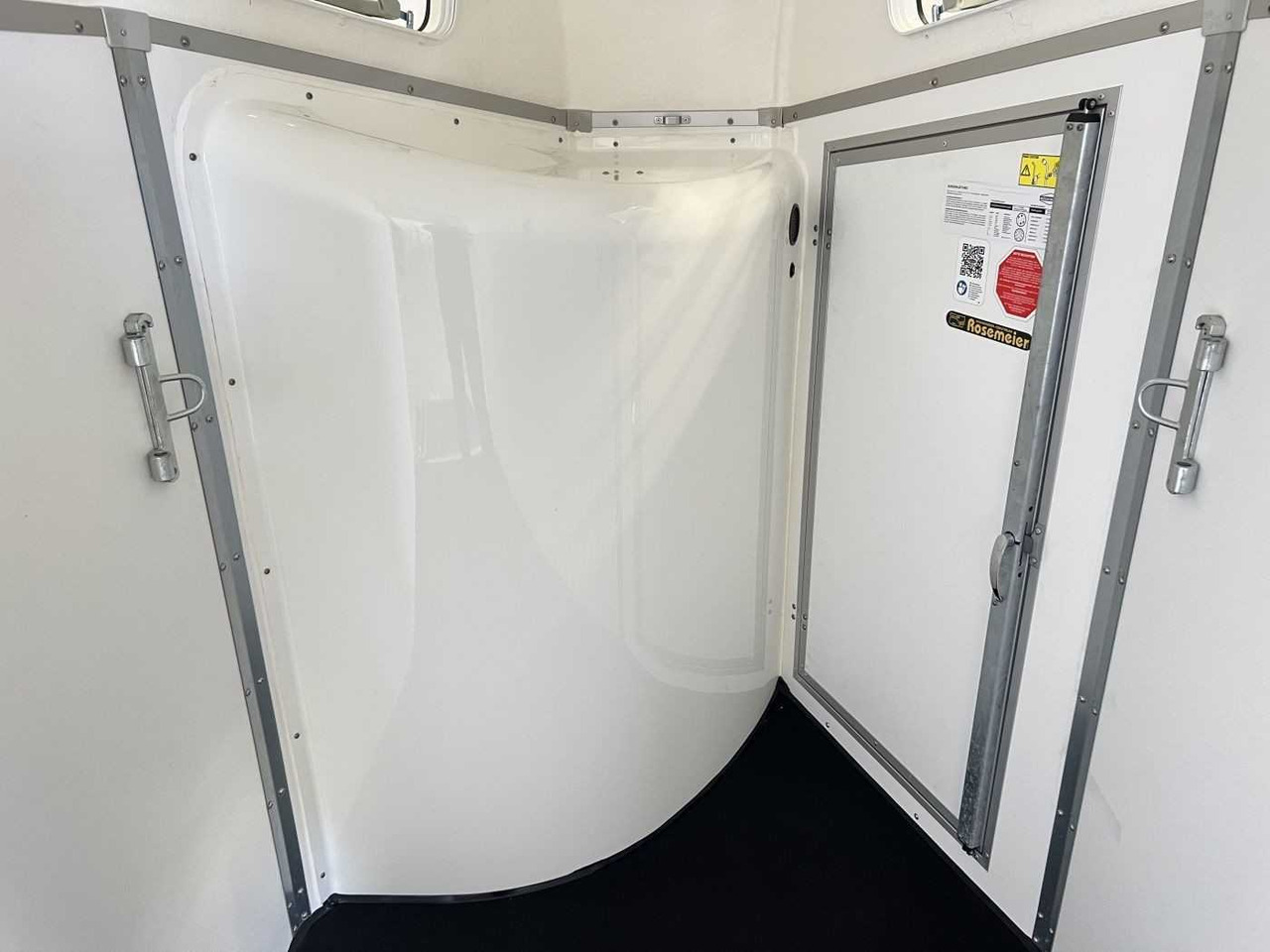 New Horse trailer BOECKMANN Uno Esprit silv+bl SK ALB Pferdeanhänger: picture 13