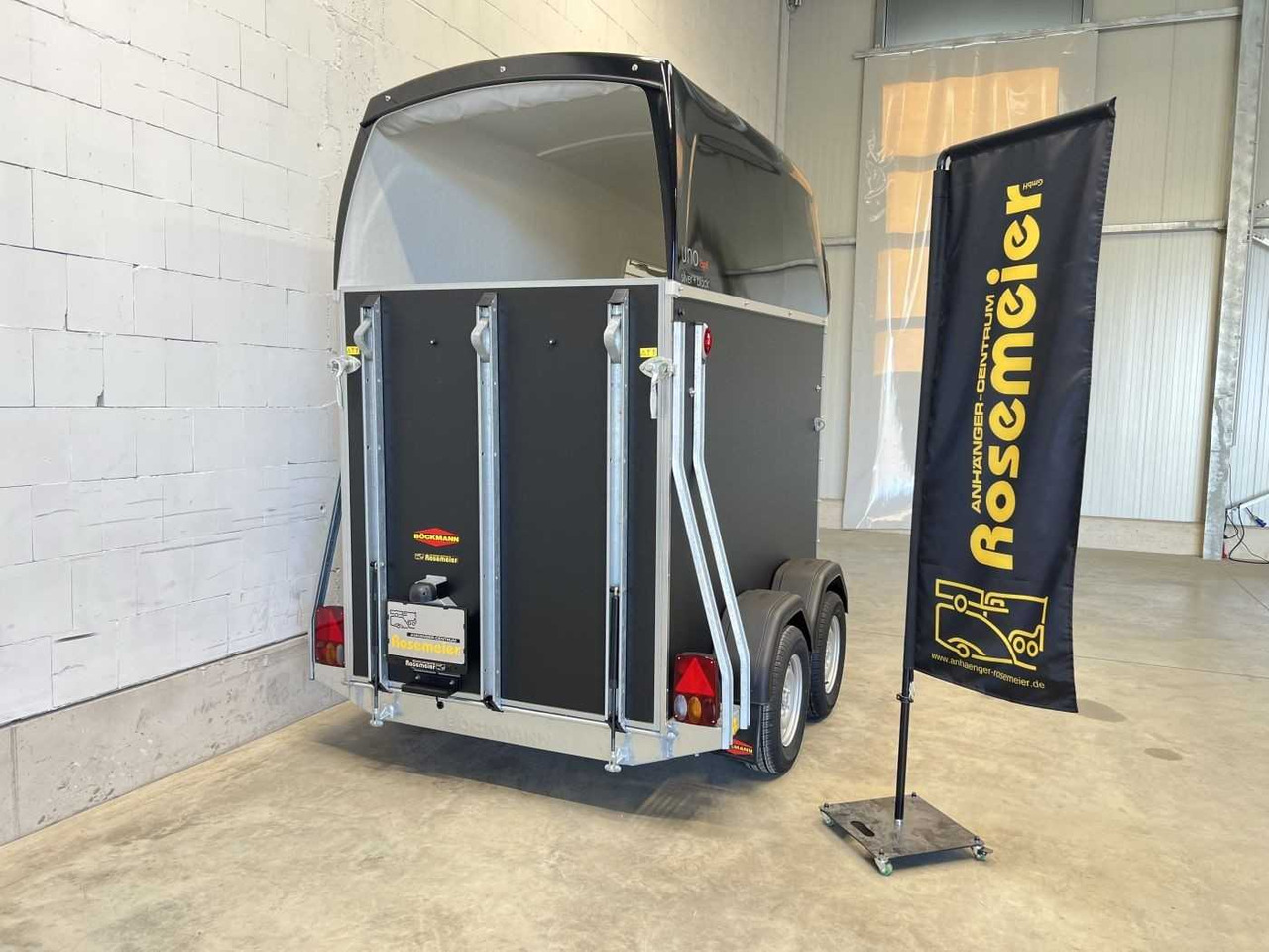 New Horse trailer BOECKMANN Uno Esprit silv+bl SK ALB Pferdeanhänger: picture 14