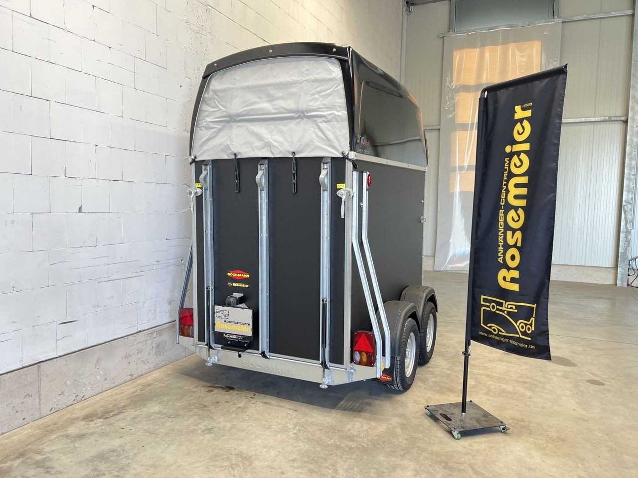 New Horse trailer BOECKMANN Uno Esprit silv+bl SK ALB Pferdeanhänger: picture 15