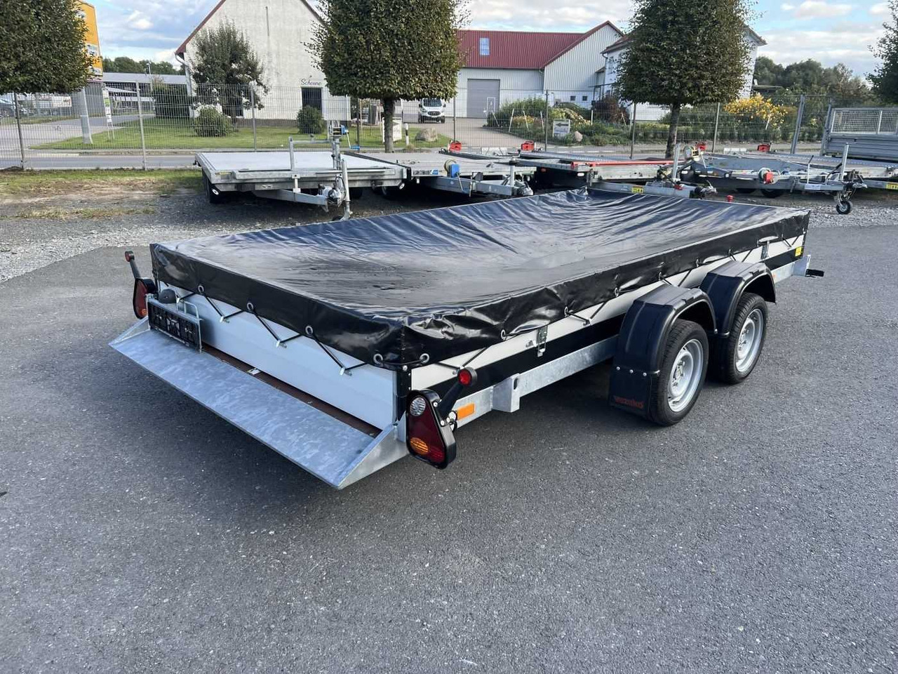 VEZEKO Husky Car FB 27.39 Autotransporter - Roll-off/ Skip trailer: picture 3 VEZEKO Husky Car FB 27.39 Autotransporter - Roll-off/ Skip trailer: picture 3