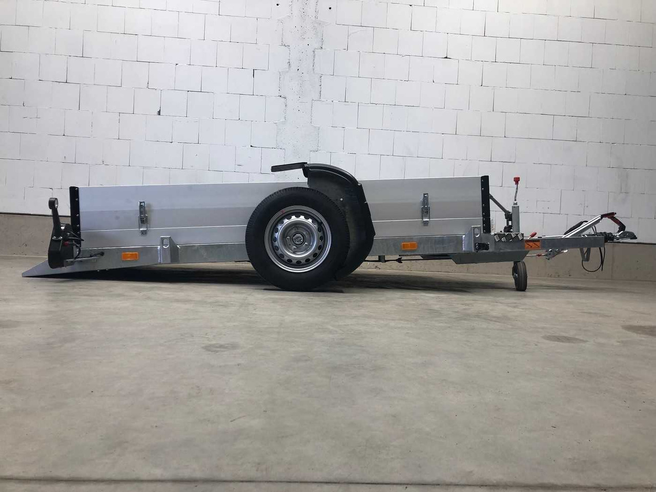 VEZEKO Husky F 10.25 Bordwandaufsatz Absenker - Roll-off/ Skip trailer: picture 1 VEZEKO Husky F 10.25 Bordwandaufsatz Absenker - Roll-off/ Skip trailer: picture 1