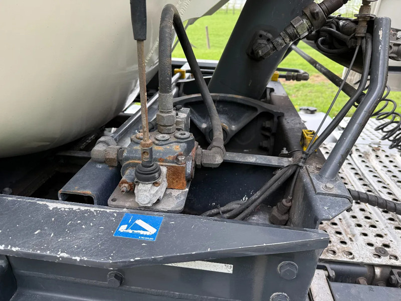 Tank semi-trailer Kässbohrer SSK-60 Kipp-Silo 60.000liter TOP ZUSTAND HOLLAND TRAILER!!!!!!!!!: picture 8