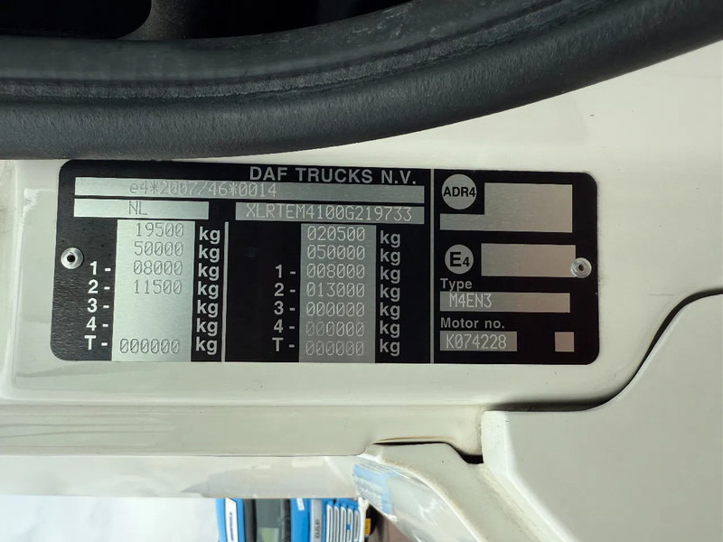 Tractor unit DAF CF 410 CF410 4X2 Spacecab - Distributie trekker - Mileuzone - Dealer onderhouden - apk 6-2026: picture 10