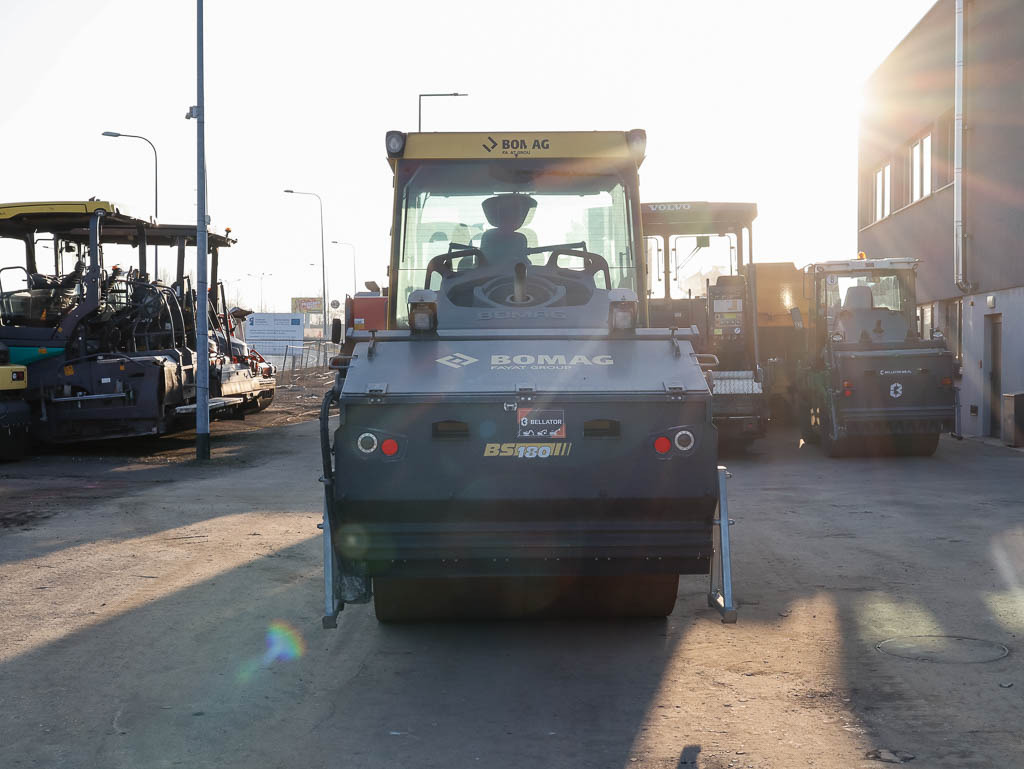 Road roller BOMAG BW 174 AP-4v: picture 7