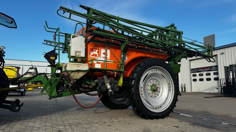 Amazone-BBG S330 NOVA 27m - Sprayer: picture 1 Amazone-BBG S330 NOVA 27m - Sprayer: picture 1