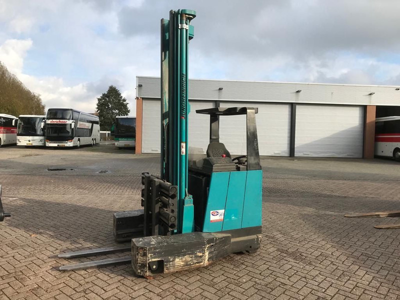 Jungheinrich vierweg zijlader ETVQ 20 - Reach truck: picture 1 Jungheinrich vierweg zijlader ETVQ 20 - Reach truck: picture 1