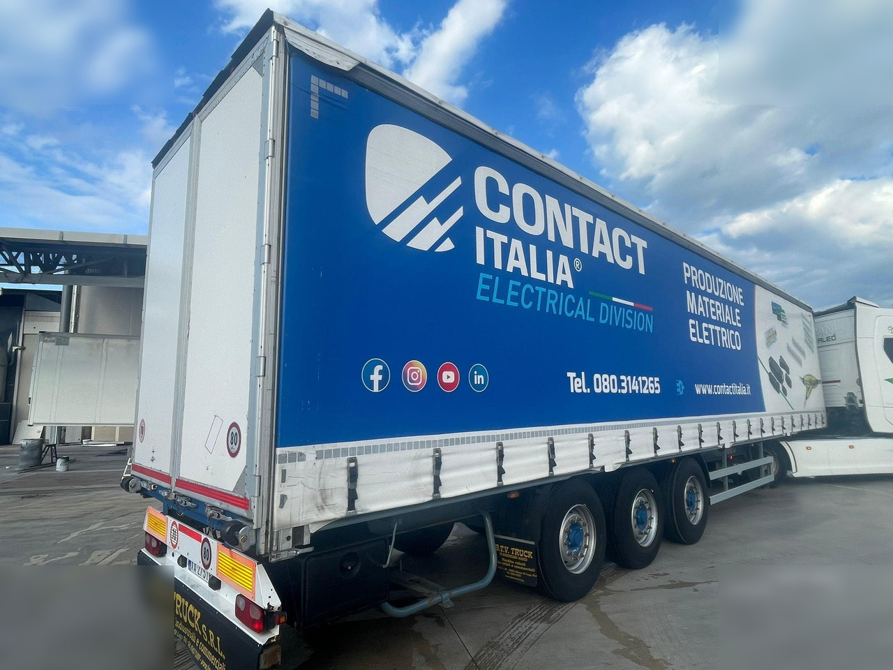 MERKER  - Curtainsider semi-trailer: picture 1 MERKER  - Curtainsider semi-trailer: picture 1