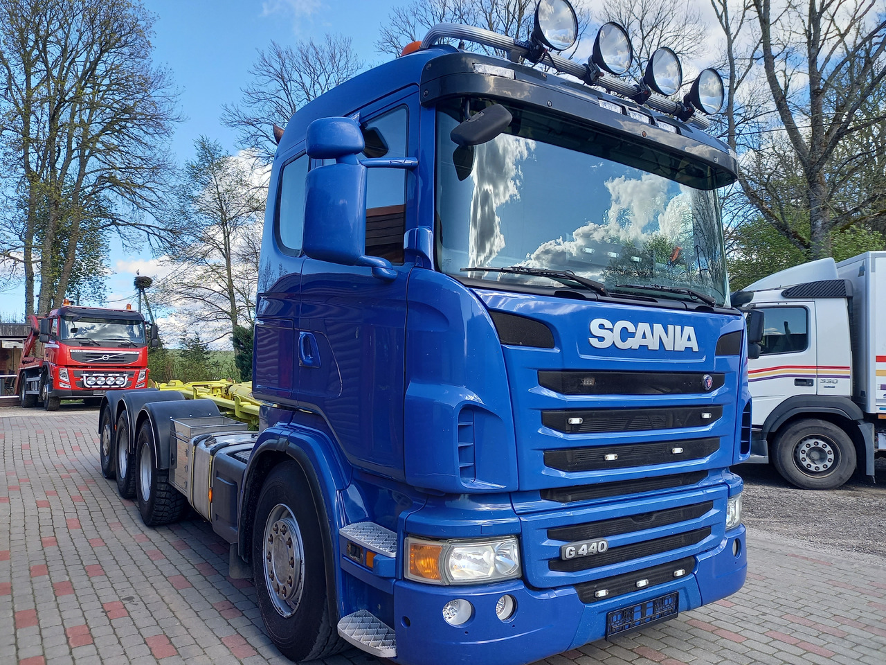 SCANIA G440, 8x4, GROSS WEIGHT 36000 KG. - Hook lift truck: picture 4 SCANIA G440, 8x4, GROSS WEIGHT 36000 KG. - Hook lift truck: picture 4