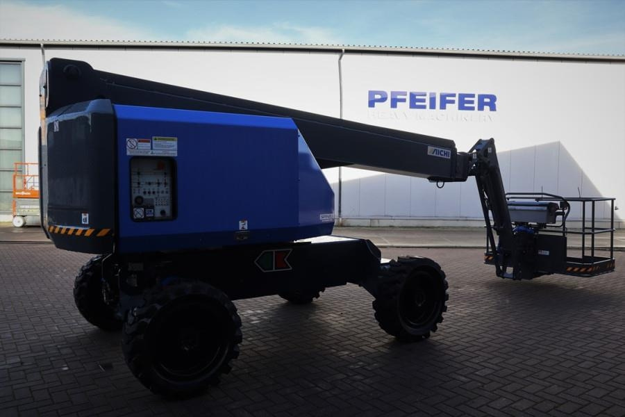 Aichi SP14D1JM Valid Inspection, *Guarantee! Diesel, 4x4 - Telescopic boom: picture 2 Aichi SP14D1JM Valid Inspection, *Guarantee! Diesel, 4x4 - Telescopic boom: picture 2