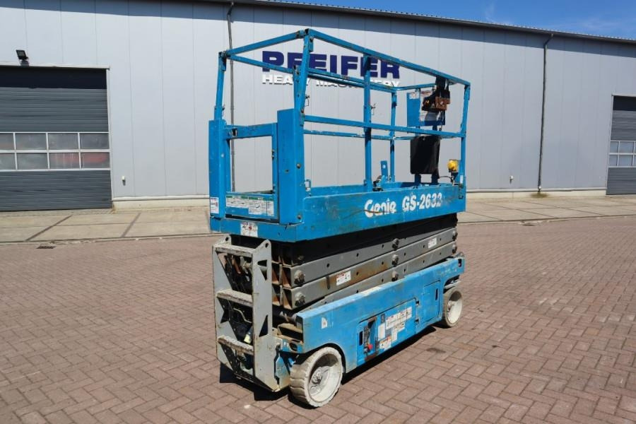 Genie GS2632 Electric, Working Height 10m, 227kg Capacit - Scissor lift: picture 4 Genie GS2632 Electric, Working Height 10m, 227kg Capacit - Scissor lift: picture 4