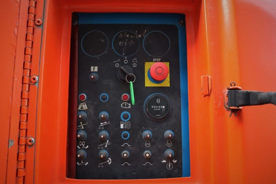 Genie S45 Valid inspection, Diesel, 4x4 Drive, 15.72 m W - Telescopic boom: picture 3 Genie S45 Valid inspection, Diesel, 4x4 Drive, 15.72 m W - Telescopic boom: picture 3