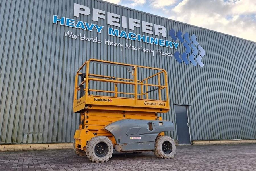 Haulotte Compact 12RTE Electric, 12m Working Height, 450kg - Scissor lift: picture 1 Haulotte Compact 12RTE Electric, 12m Working Height, 450kg - Scissor lift: picture 1