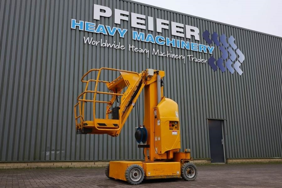 Haulotte STAR 12 Electric, 12m Working Height, 3m Reach, 21 - Articulated boom: picture 1 Haulotte STAR 12 Electric, 12m Working Height, 3m Reach, 21 - Articulated boom: picture 1