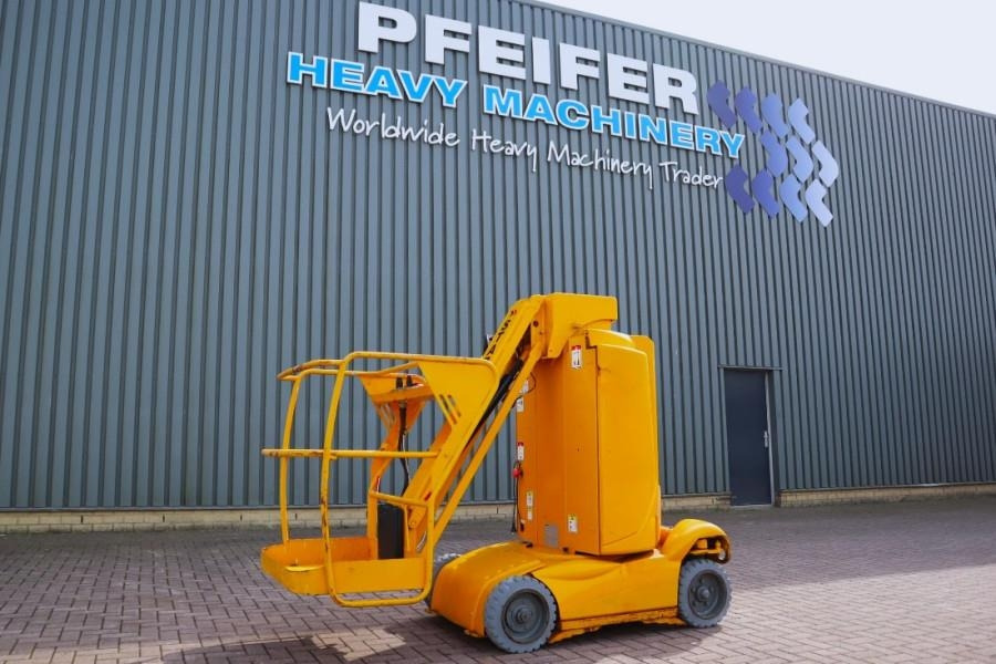 Haulotte Star 10AC As- Is, Electric, 10m Working Height, 3m - Articulated boom: picture 1 Haulotte Star 10AC As- Is, Electric, 10m Working Height, 3m - Articulated boom: picture 1