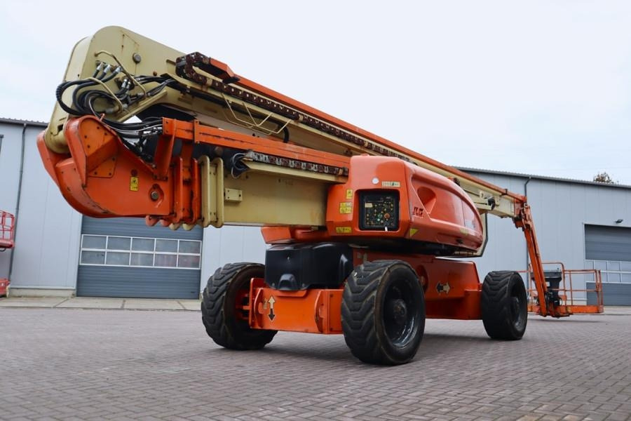 JLG 1250AJP Diesel, 4x4x4 Drive, 40.1m Working Height, - Articulated boom: picture 2 JLG 1250AJP Diesel, 4x4x4 Drive, 40.1m Working Height, - Articulated boom: picture 2