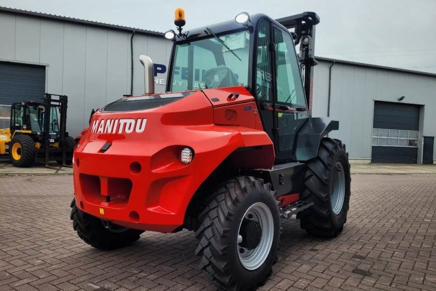 Manitou M30-4 Valid inspection, *Guarantee, Diesel, 4x4 Dr - Rough terrain forklift: picture 2 Manitou M30-4 Valid inspection, *Guarantee, Diesel, 4x4 Dr - Rough terrain forklift: picture 2