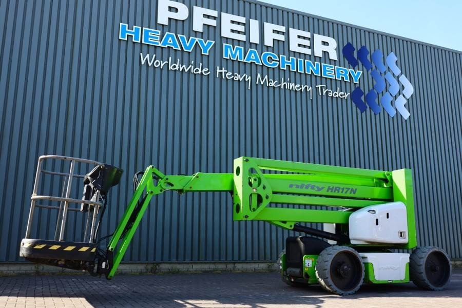 Niftylift HR17N HYBRID MK3 Hybrid Battery & Diesel, 17m Work - Articulated boom: picture 1 Niftylift HR17N HYBRID MK3 Hybrid Battery & Diesel, 17m Work - Articulated boom: picture 1