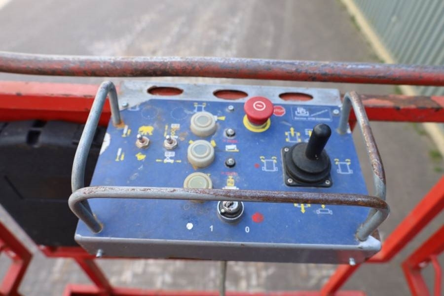 PB LIFT S151-12E Electric, 15m Working Height, 550kg - Scissor lift: picture 5 PB LIFT S151-12E Electric, 15m Working Height, 550kg - Scissor lift: picture 5