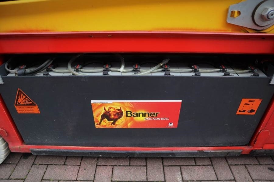 PB LIFT S225-12ES Electric, 4x2 Drive, 22.5m Working - Scissor lift: picture 5 PB LIFT S225-12ES Electric, 4x2 Drive, 22.5m Working - Scissor lift: picture 5
