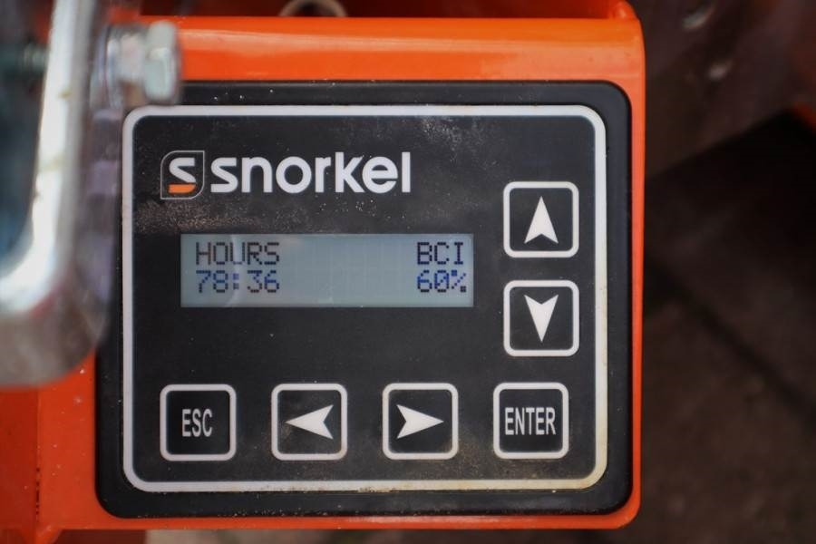 Snorkel S4726E Valid Inspection, *Guarantee! ,Electric, 10 - Scissor lift: picture 3 Snorkel S4726E Valid Inspection, *Guarantee! ,Electric, 10 - Scissor lift: picture 3