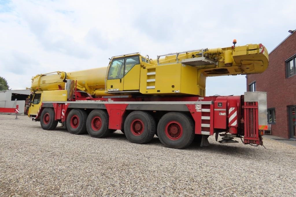 Liebherr LTM 1220-5.2 - All terrain crane: picture 4 Liebherr LTM 1220-5.2 - All terrain crane: picture 4