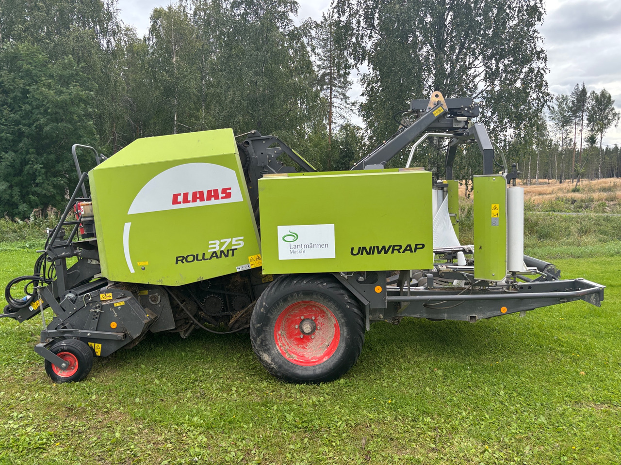 Claas Rollant 375 - Round baler: picture 1 Claas Rollant 375 - Round baler: picture 1