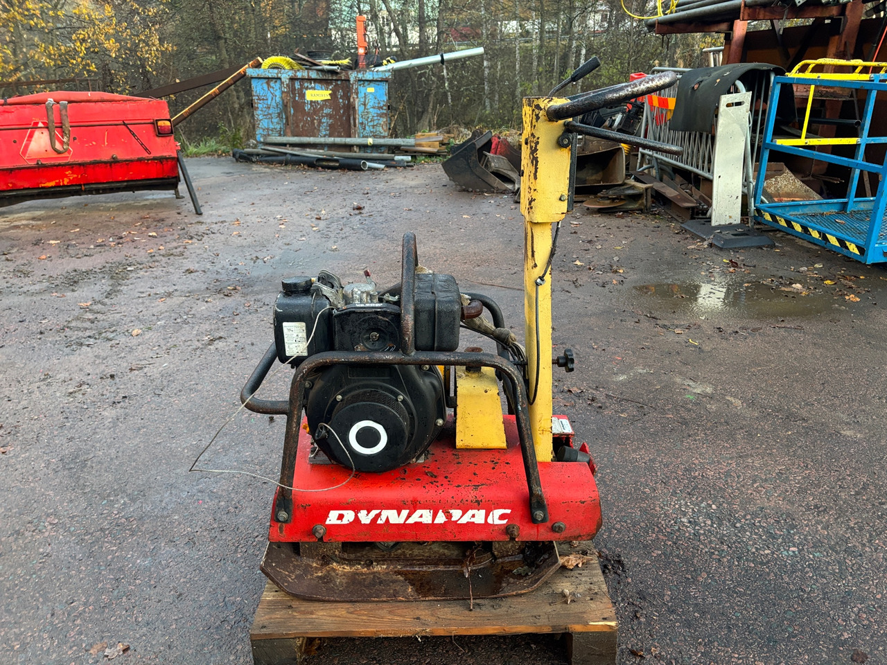 Dynapac LG 200 - Vibratory plate: picture 1 Dynapac LG 200 - Vibratory plate: picture 1