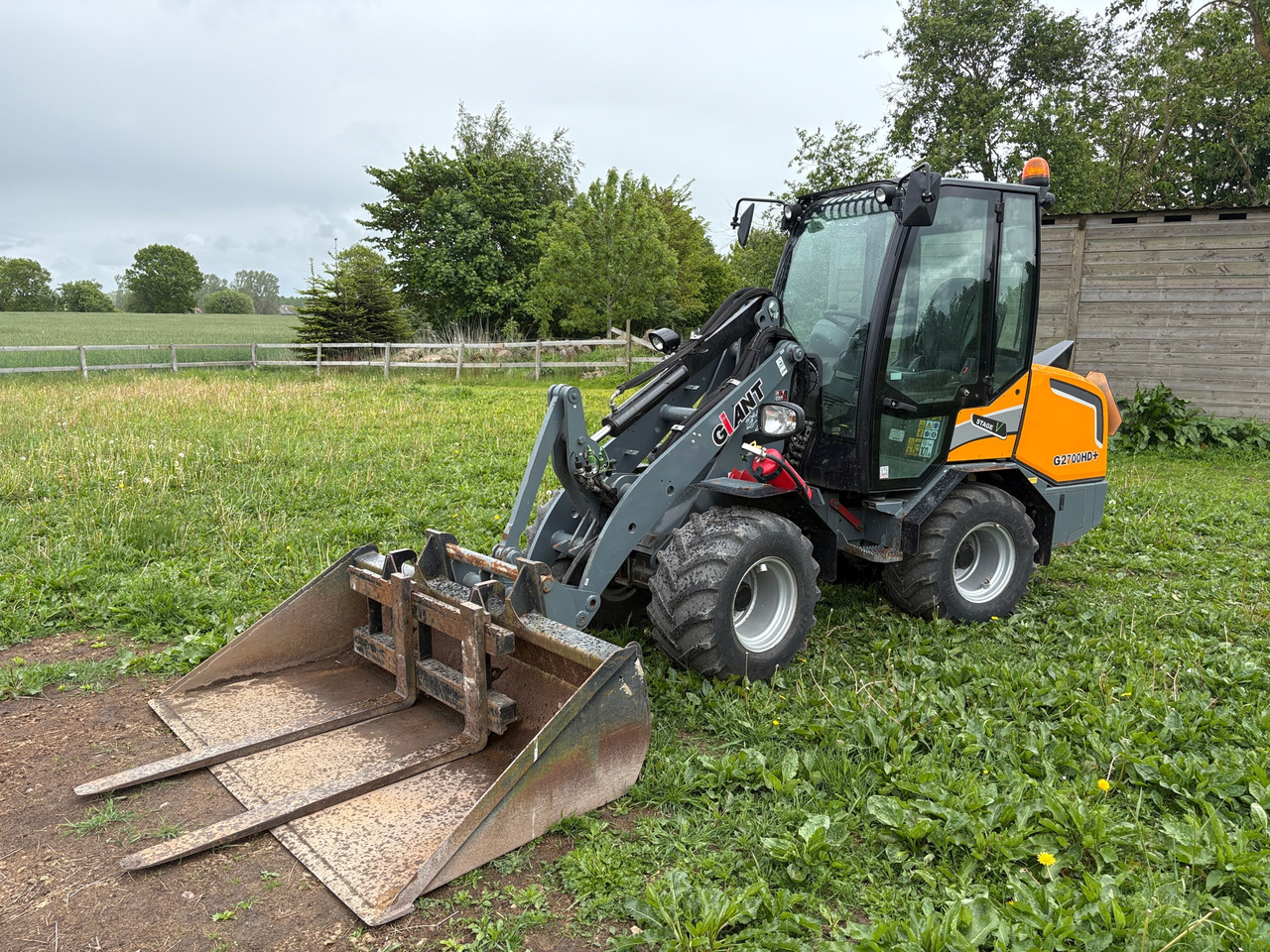 Giant G2700HD+ - Wheel loader: picture 1 Giant G2700HD+ - Wheel loader: picture 1