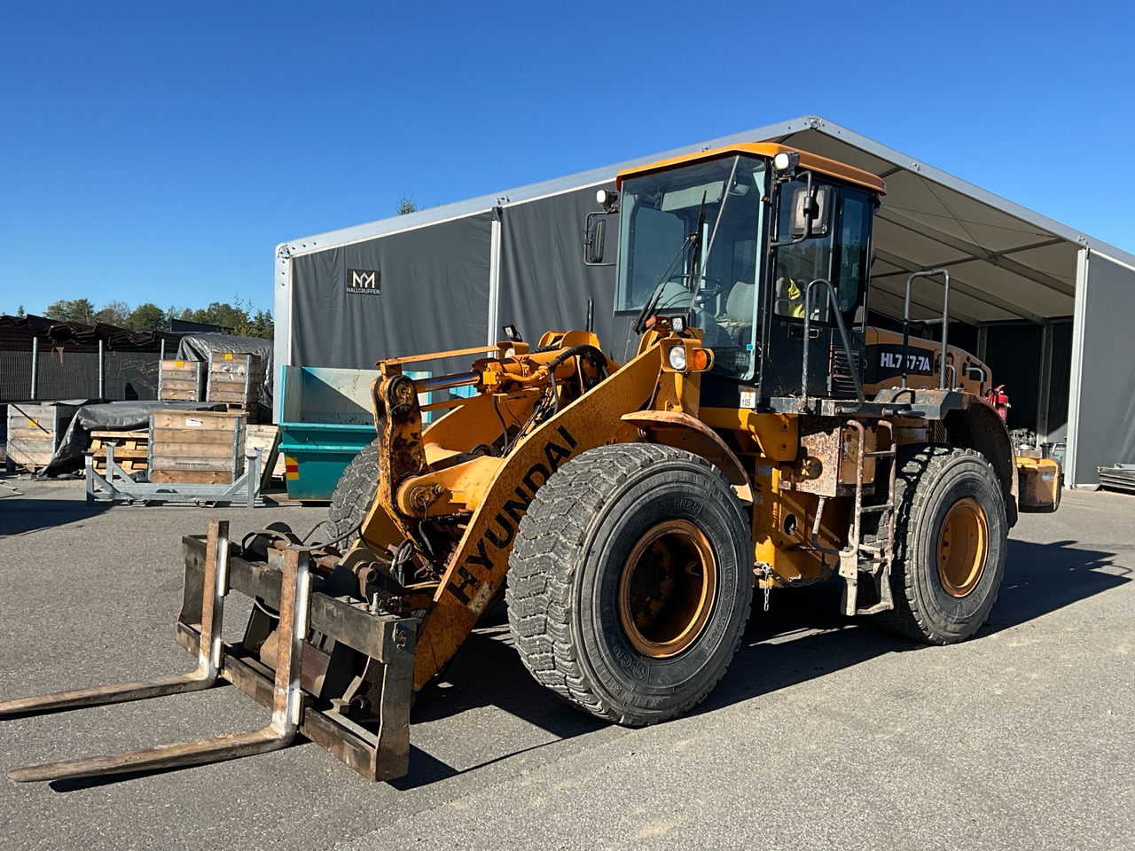 Hyundai HL757-7A - Wheel loader: picture 1 Hyundai HL757-7A - Wheel loader: picture 1