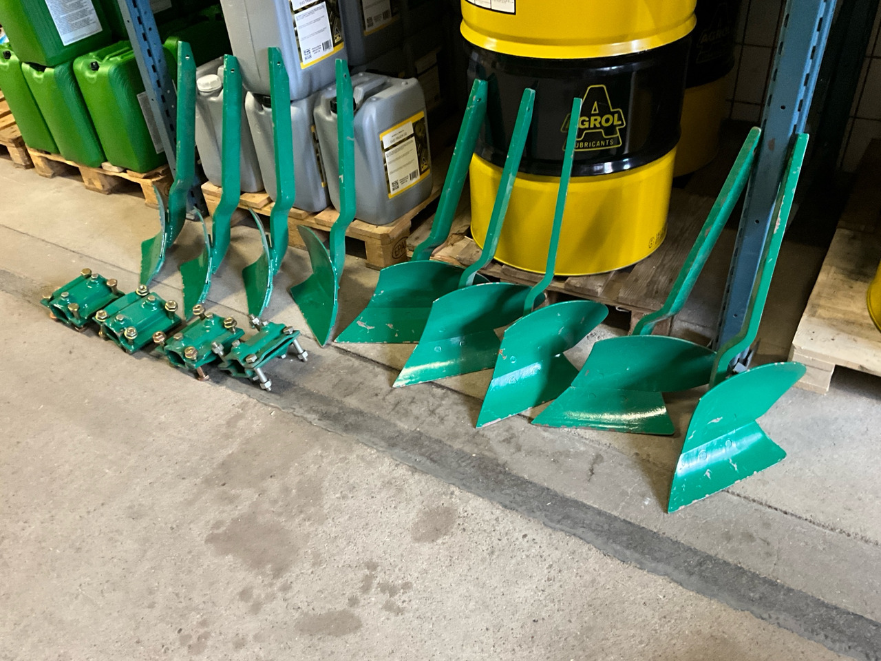 Kverneland - Plow: picture 1 Kverneland - Plow: picture 1