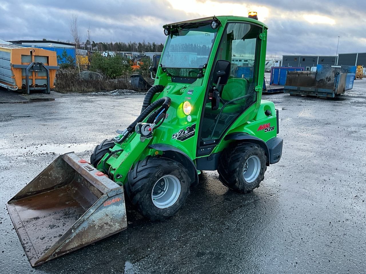 Avant 528 - Municipal/ Special vehicle: picture 1 Avant 528 - Municipal/ Special vehicle: picture 1