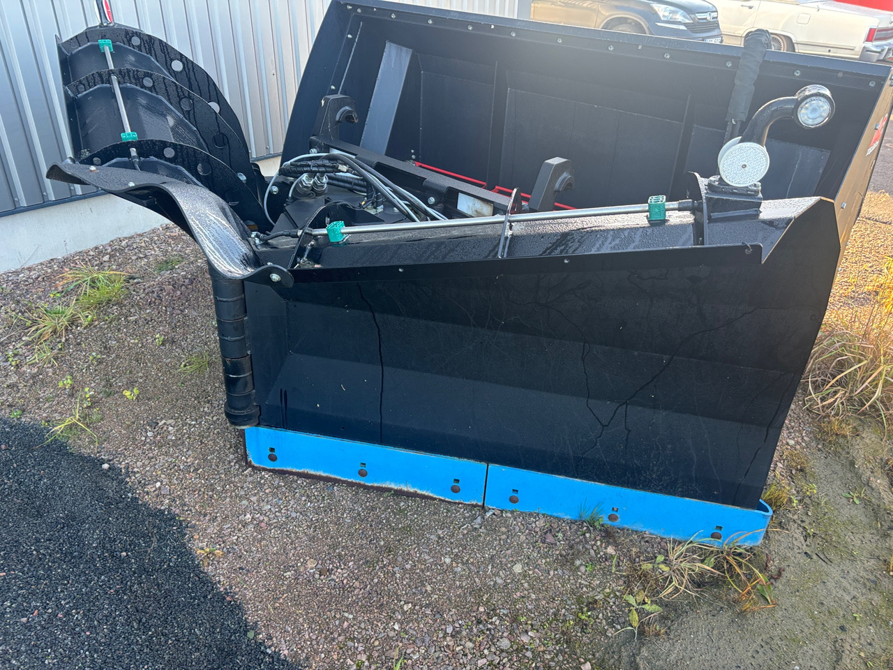 SE 3200 - Snow plough: picture 1 SE 3200 - Snow plough: picture 1