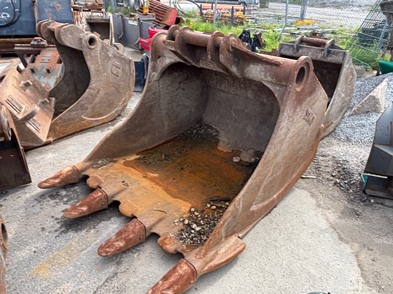 Smp HDR 1650 - Excavator bucket: picture 1 Smp HDR 1650 - Excavator bucket: picture 1