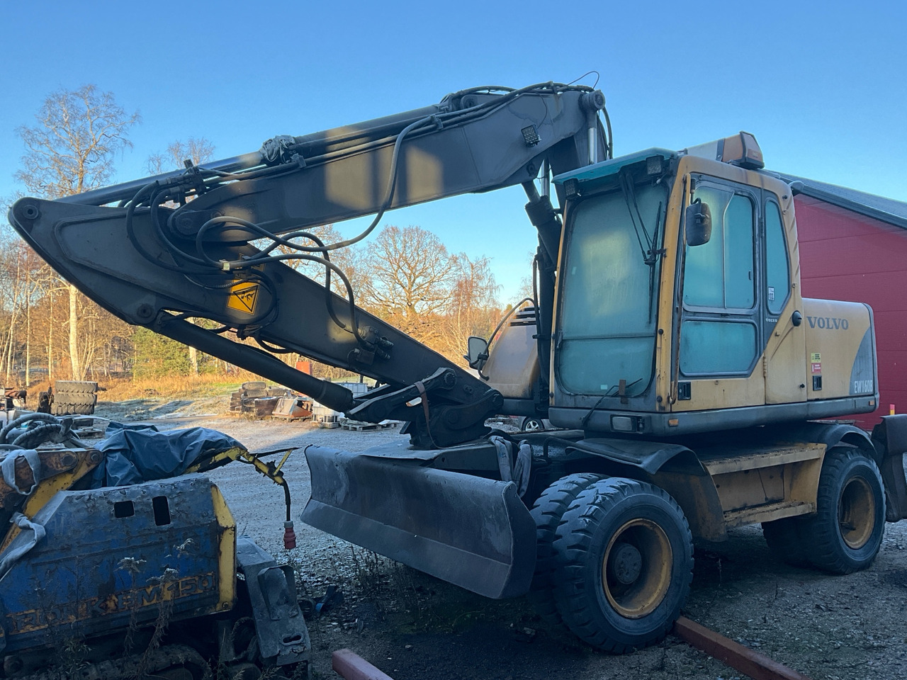 Volvo EW160B - Excavator: picture 1 Volvo EW160B - Excavator: picture 1