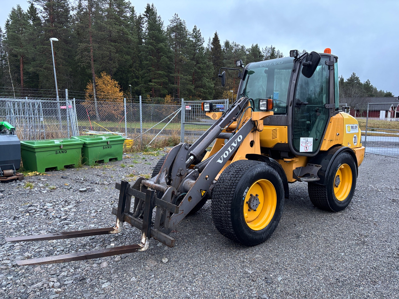 Volvo L25 B-P - Wheel loader: picture 1 Volvo L25 B-P - Wheel loader: picture 1