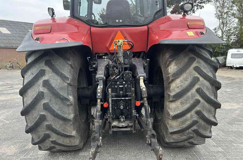 Case-IH Magnum 310 powershift - Farm tractor: picture 3 Case-IH Magnum 310 powershift - Farm tractor: picture 3