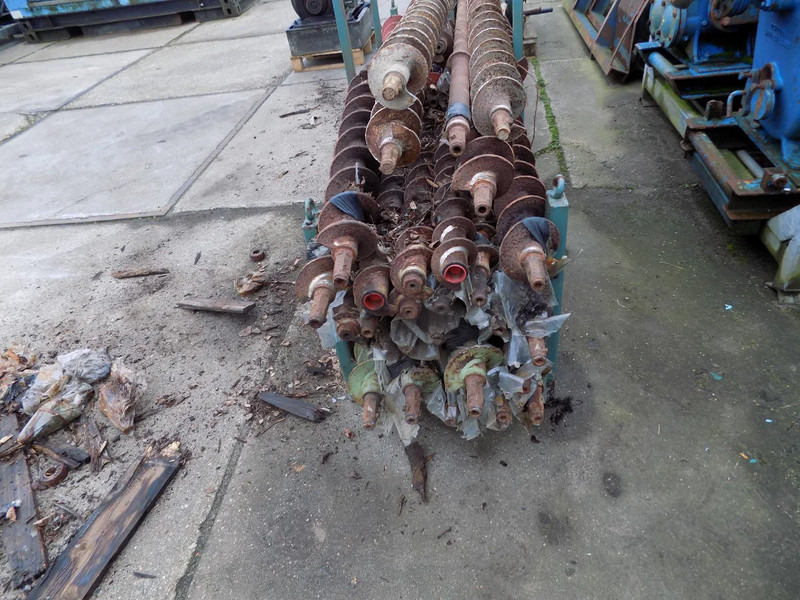 Atlas-Copco avegaar boorpijpen. - Drilling rig: picture 5 Atlas-Copco avegaar boorpijpen. - Drilling rig: picture 5