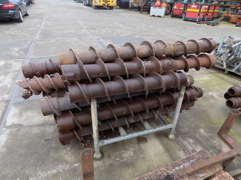 Diversen avegaar spoelboren - Drilling rig: picture 5 Diversen avegaar spoelboren - Drilling rig: picture 5