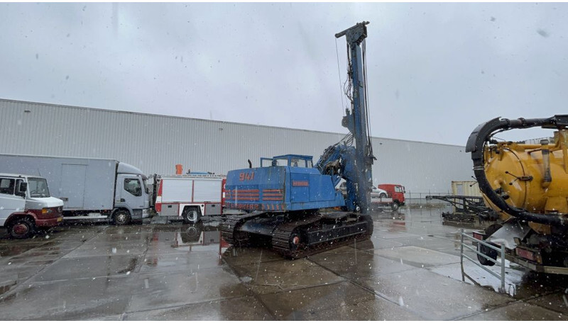 Drilling rig Liebherr 941 excavator with ABI driller: picture 11