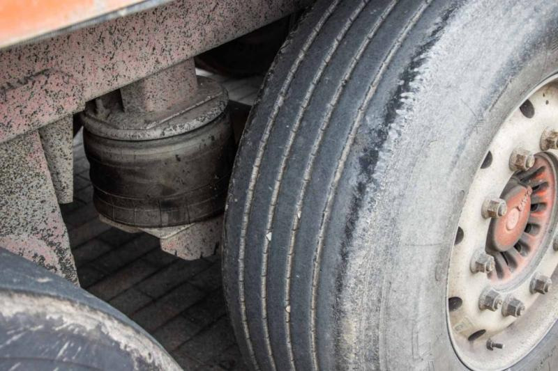 Tipper semi-trailer Atm ATM OKS 13/27C -28M3 + STEEL+HYDR.DOOR: picture 7 Tipper semi-trailer Atm ATM OKS 13/27C -28M3 + STEEL+HYDR.DOOR: picture 7