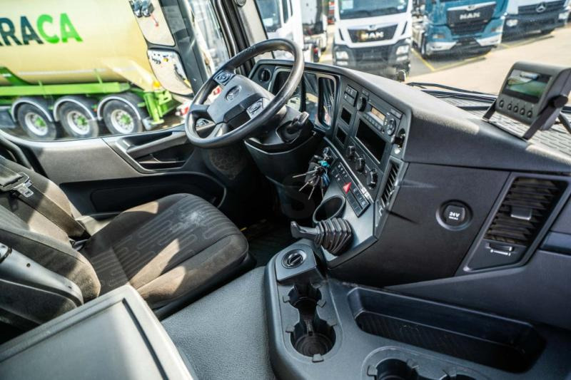 Tractor unit Mercedes AROCS 3345 AS: picture 8 Tractor unit Mercedes AROCS 3345 AS: picture 8