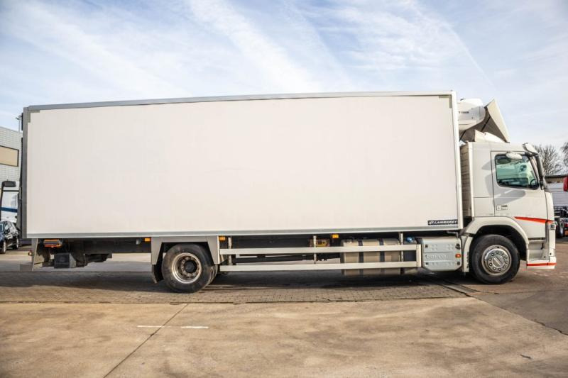 Volvo FM 340 - THERMOKING T1000 - Refrigerator truck: picture 4 Volvo FM 340 - THERMOKING T1000 - Refrigerator truck: picture 4