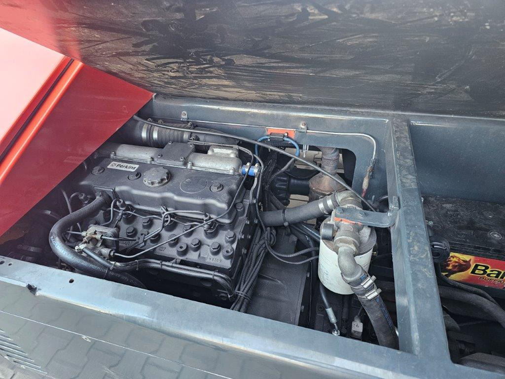 Fantuzzi SF60U - TRAVERSE - Side loader: picture 2 Fantuzzi SF60U - TRAVERSE - Side loader: picture 2