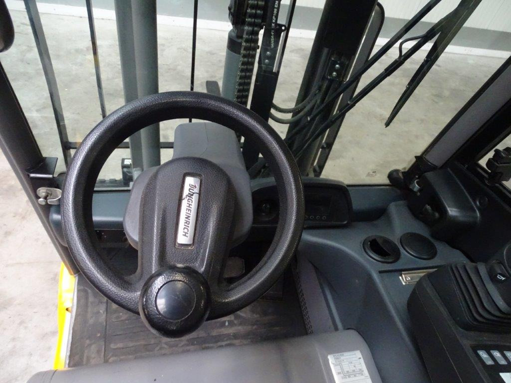 Electric forklift Jungheinrich EFG316 - Batterie 2024: picture 8