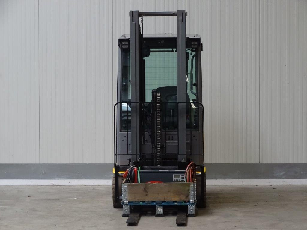 Electric forklift Jungheinrich EFG316 - Batterie 2024: picture 6