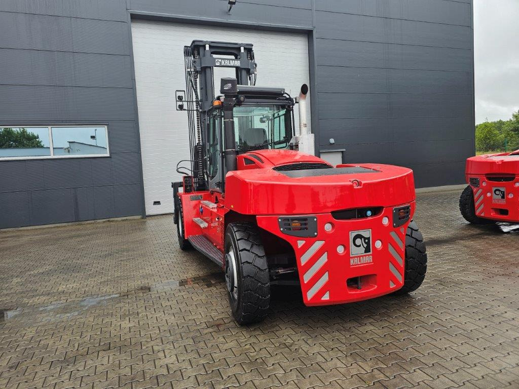 Kalmar DCG160-12 - Drehsitz - Diesel forklift: picture 5 Kalmar DCG160-12 - Drehsitz - Diesel forklift: picture 5