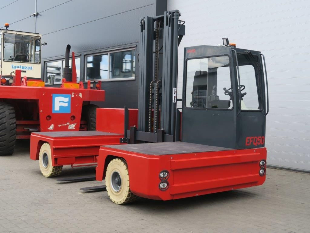 Nikolic EFQ50 - TRIPLEX - NEUE Batterie - Side loader: picture 4 Nikolic EFQ50 - TRIPLEX - NEUE Batterie - Side loader: picture 4